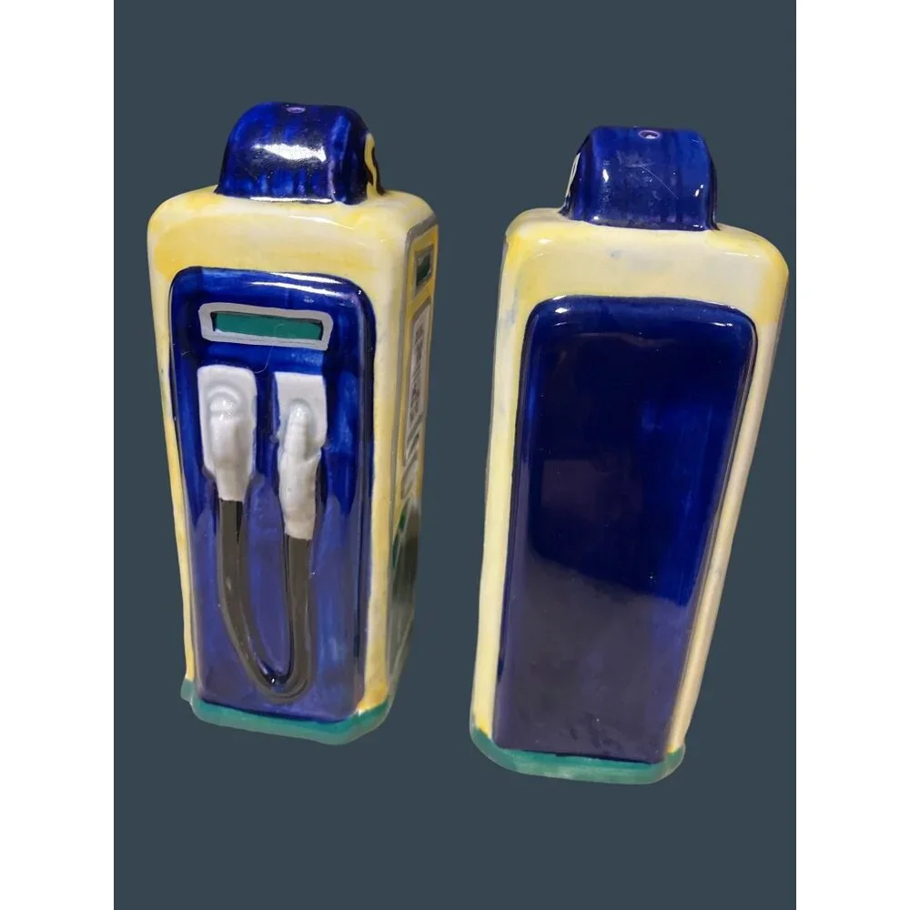Roadside Gas Pump Salt & Pepper Shaker Set